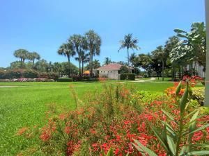 1915 Lavers Circle, Unit E109, Delray Beach, FL 33444 Photo