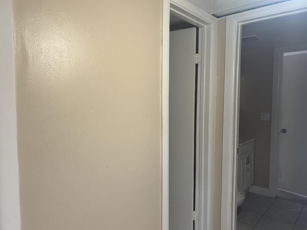 1505 Crescent Circle, Unit B27, Lake Park, FL 33403 Photo