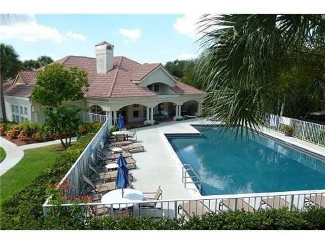 815 W Boynton Beach Boulevard, Unit 12-101, Boynton Beach, FL 33426 Photo