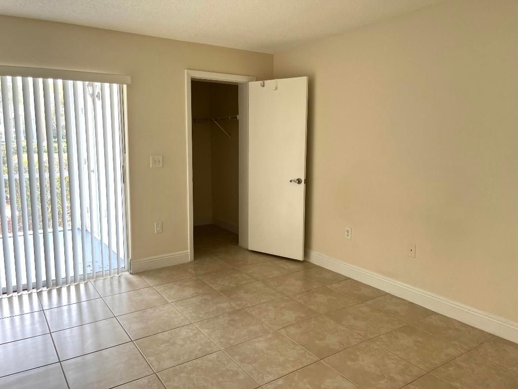 815 W Boynton Beach Boulevard, Unit 12-101, Boynton Beach, FL 33426 Photo