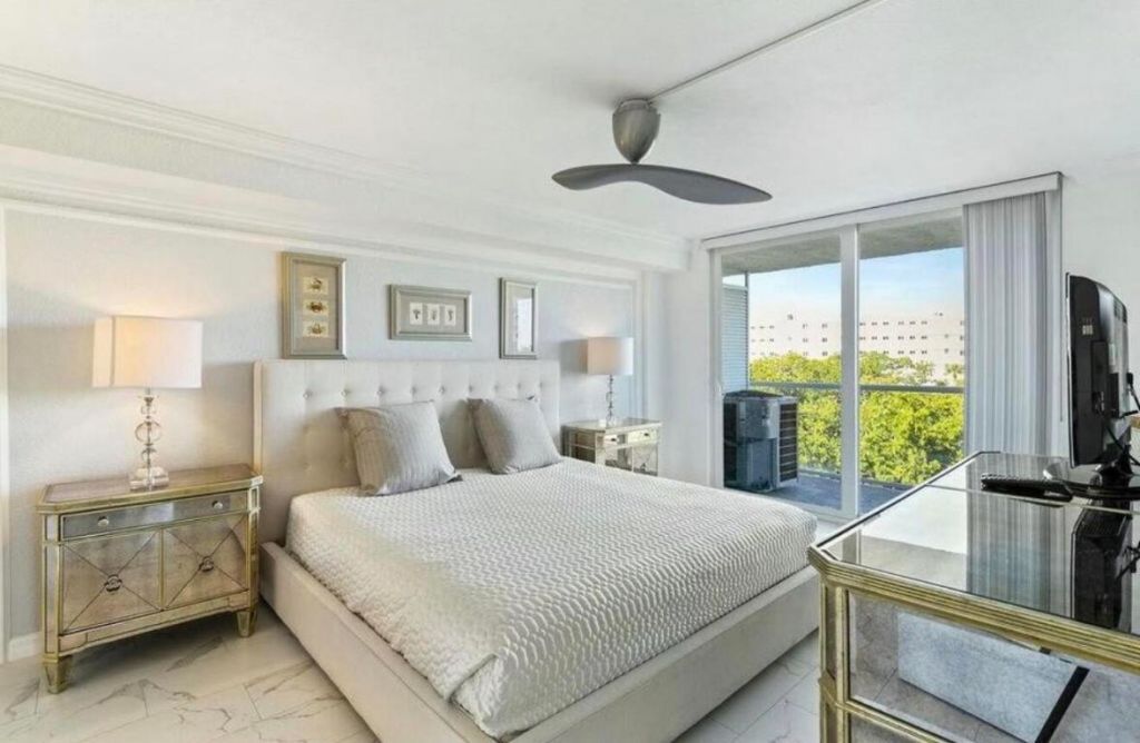 2560 S Ocean Boulevard, Unit 518, Palm Beach, FL 33480 Photo