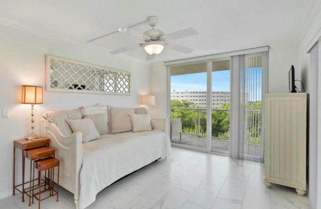2560 S Ocean Boulevard, Unit 518, Palm Beach, FL 33480 Photo