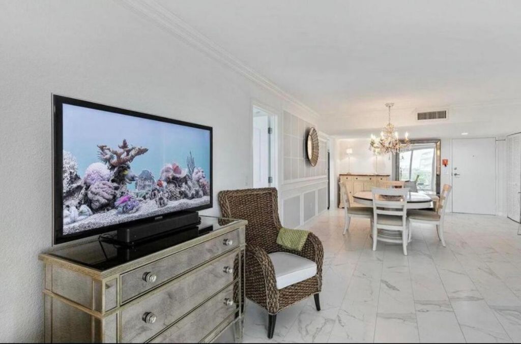 2560 S Ocean Boulevard, Unit 518, Palm Beach, FL 33480 Photo