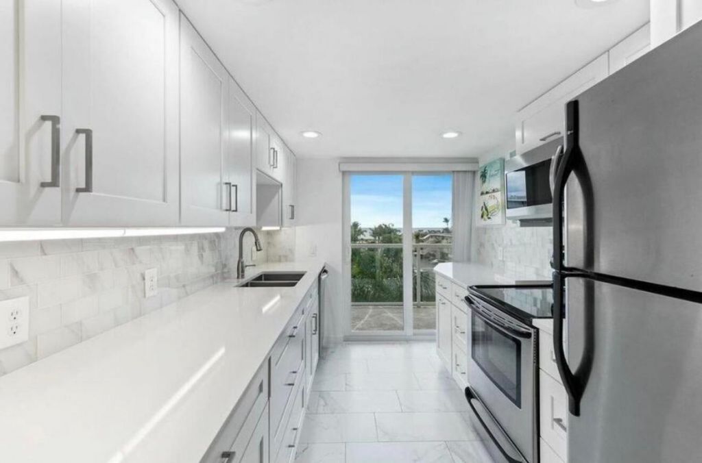 2560 S Ocean Boulevard, Unit 518, Palm Beach, FL 33480 Photo