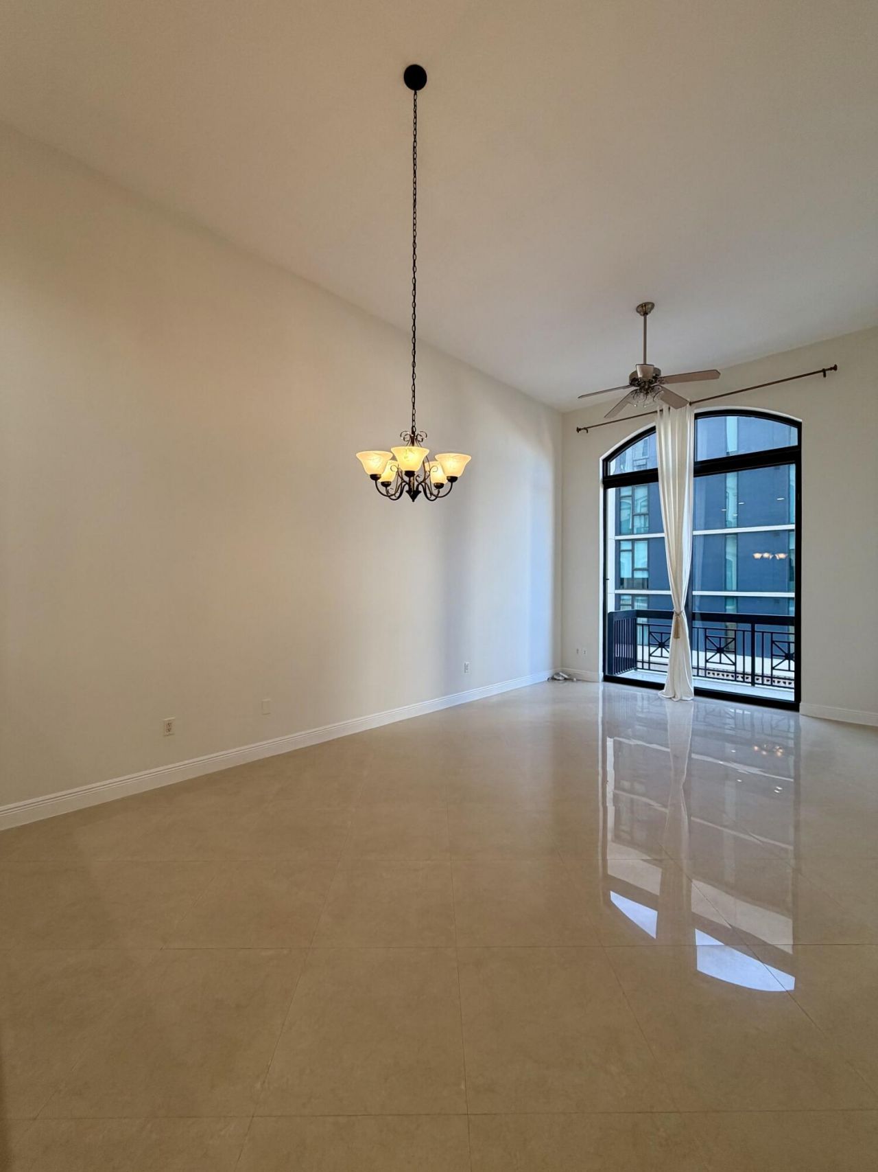 701 S Olive Avenue, Unit 315, West Palm Beach, FL 33401 Photo