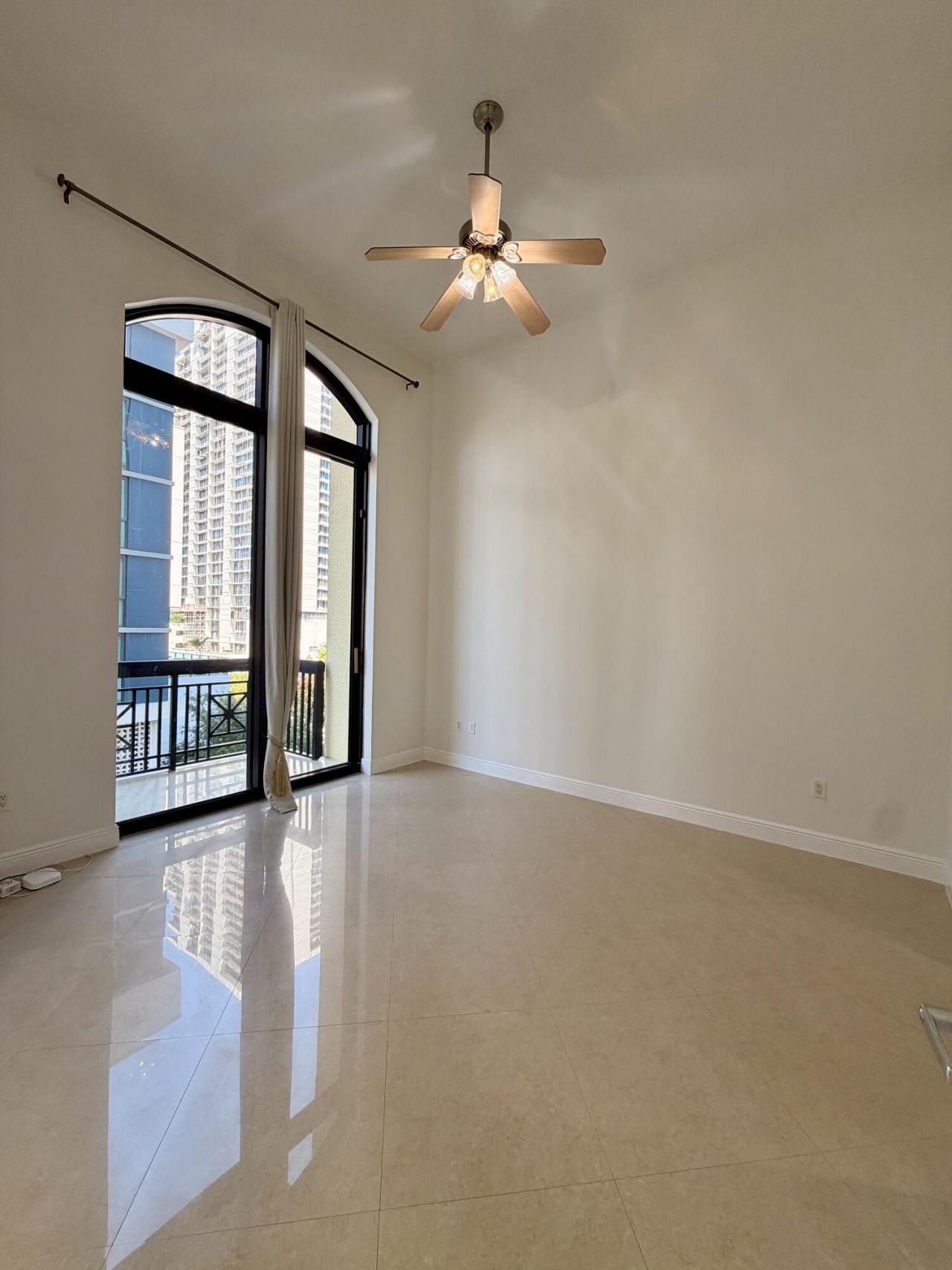 701 S Olive Avenue, Unit 315, West Palm Beach, FL 33401 Photo