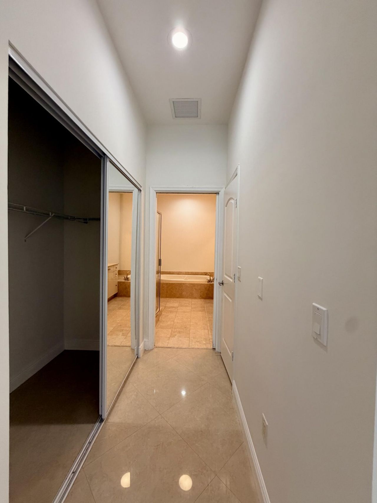 701 S Olive Avenue, Unit 315, West Palm Beach, FL 33401 Photo