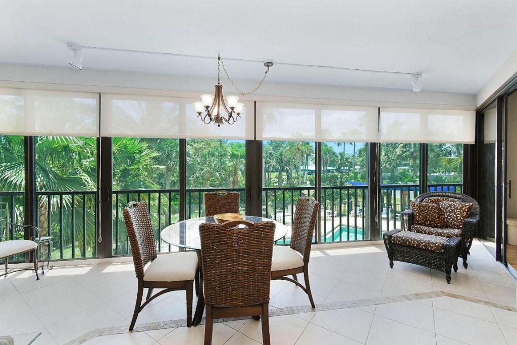 221 NE Plantation Road, Unit 211, Stuart, FL 34996 Photo