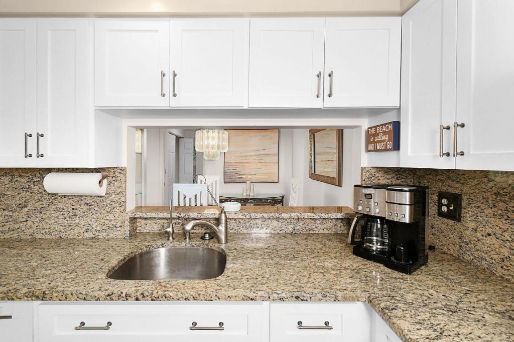 221 NE Plantation Road, Unit 211, Stuart, FL 34996 Photo