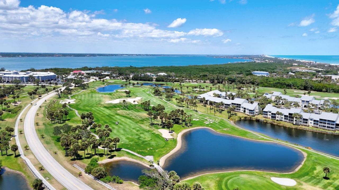 221 NE Plantation Road, Unit 211, Stuart, FL 34996 Photo