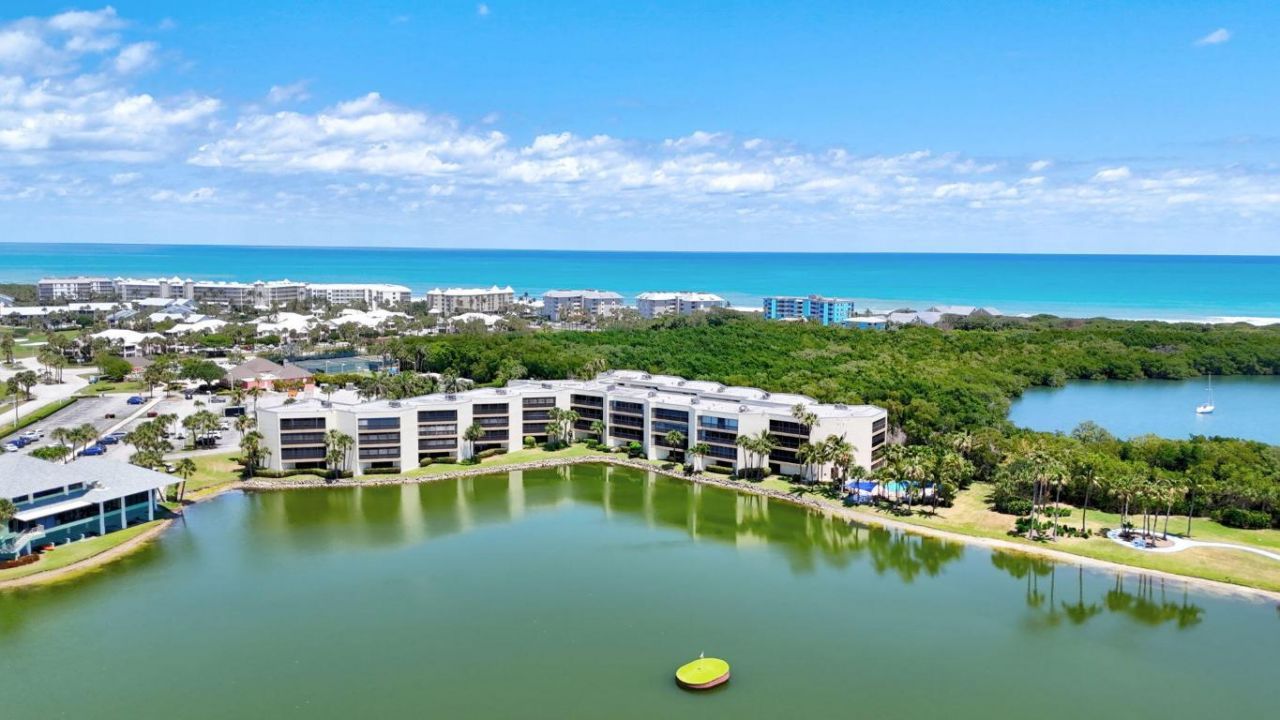 221 NE Plantation Road, Unit 211, Stuart, FL 34996 Photo