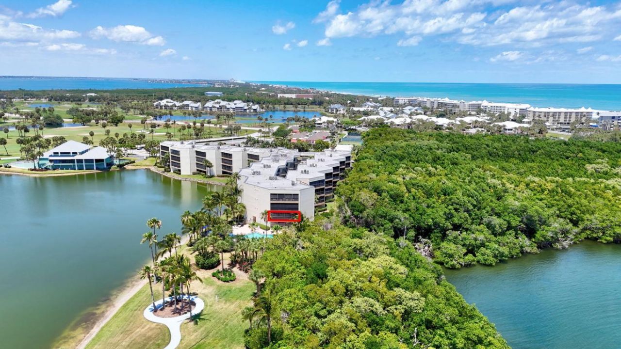 221 NE Plantation Road, Unit 211, Stuart, FL 34996 Photo