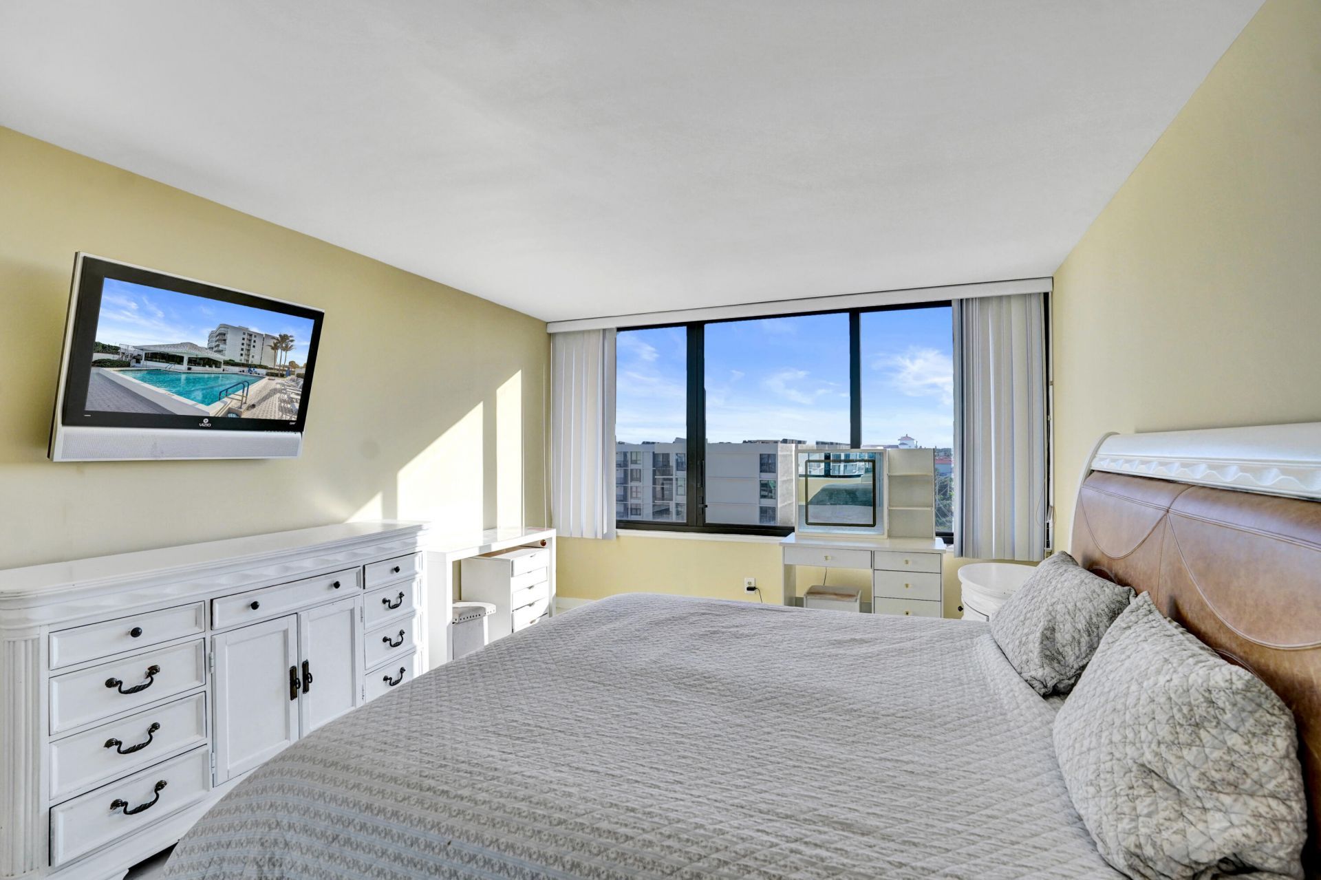 3590 S Ocean Boulevard, Unit 809, South Palm Beach, FL 33480 Photo