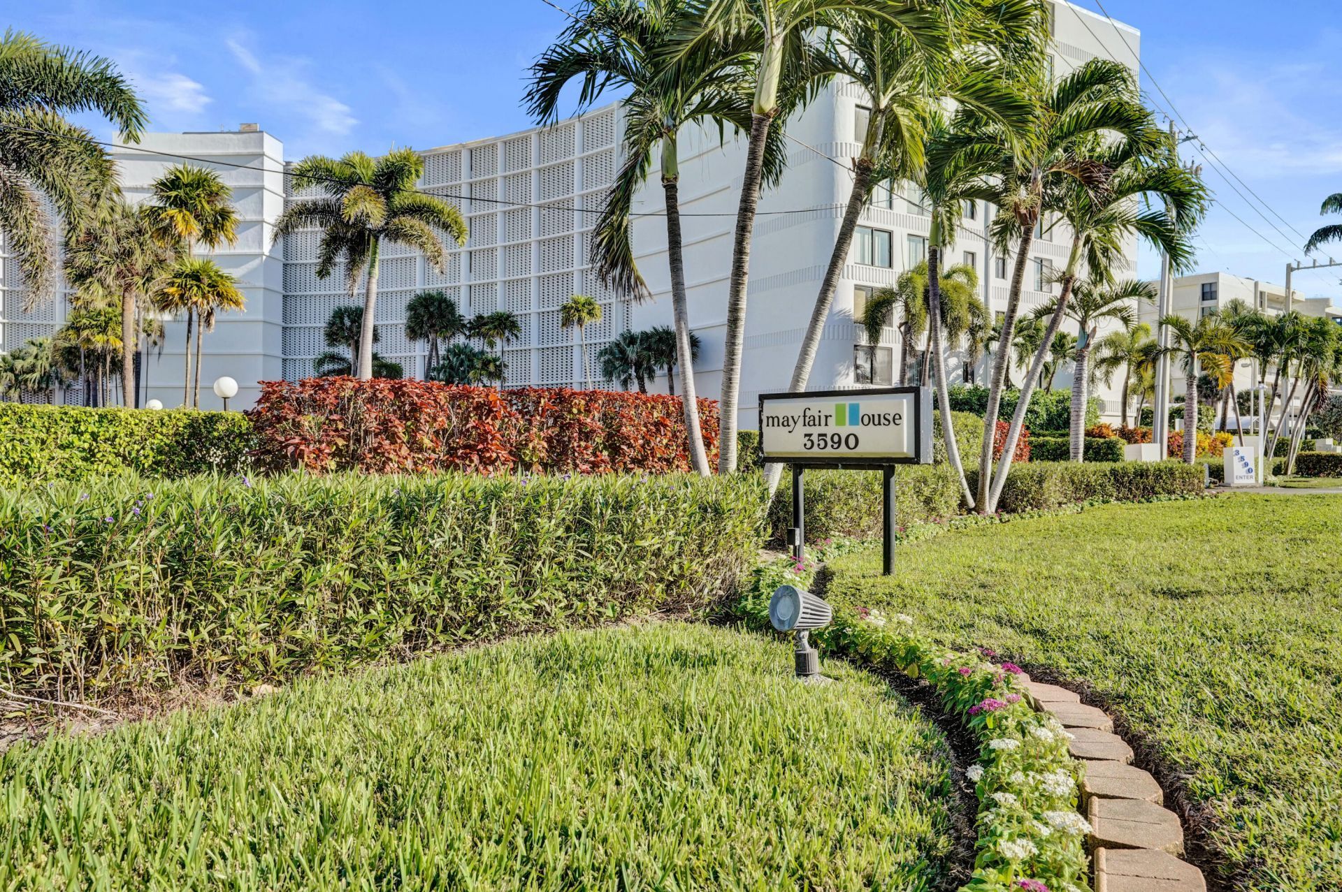 3590 S Ocean Boulevard, Unit 809, South Palm Beach, FL 33480 Photo