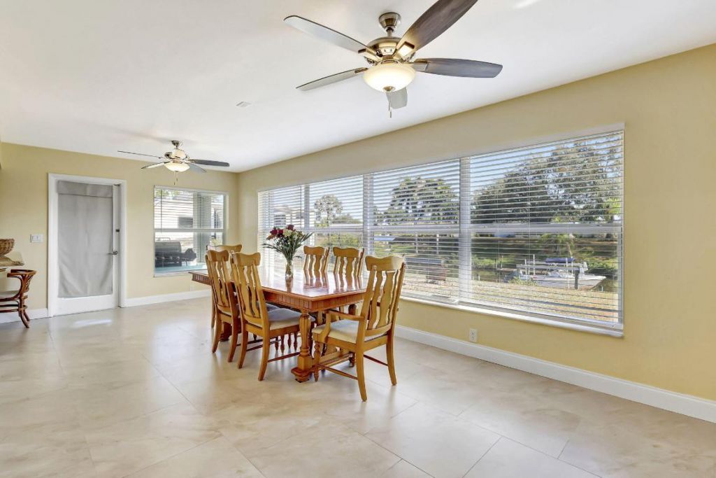 683 SE Harborview Drive, Port Saint Lucie, FL 34953 Photo