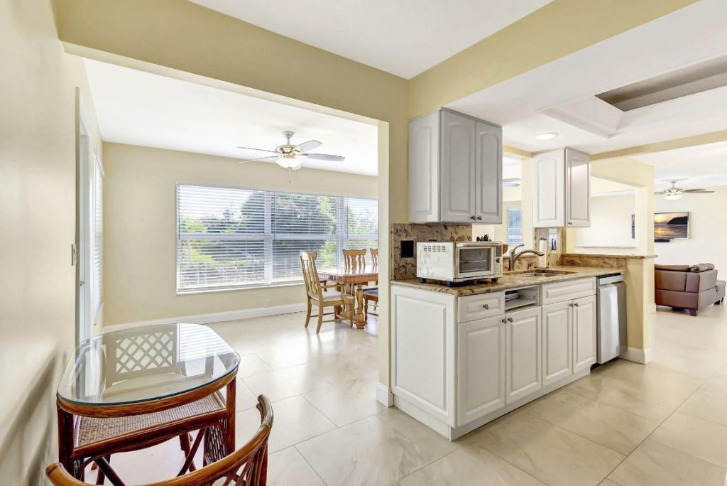 683 SE Harborview Drive, Port Saint Lucie, FL 34953 Photo