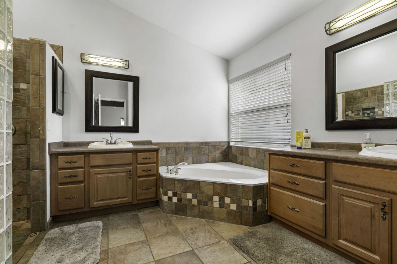 1304 Lake Breeze Drive, Wellington, FL 33414 Photo