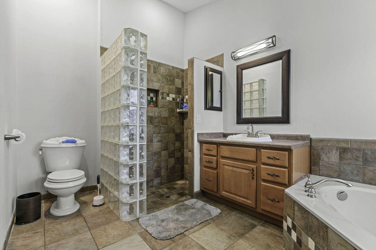 1304 Lake Breeze Drive, Wellington, FL 33414 Photo