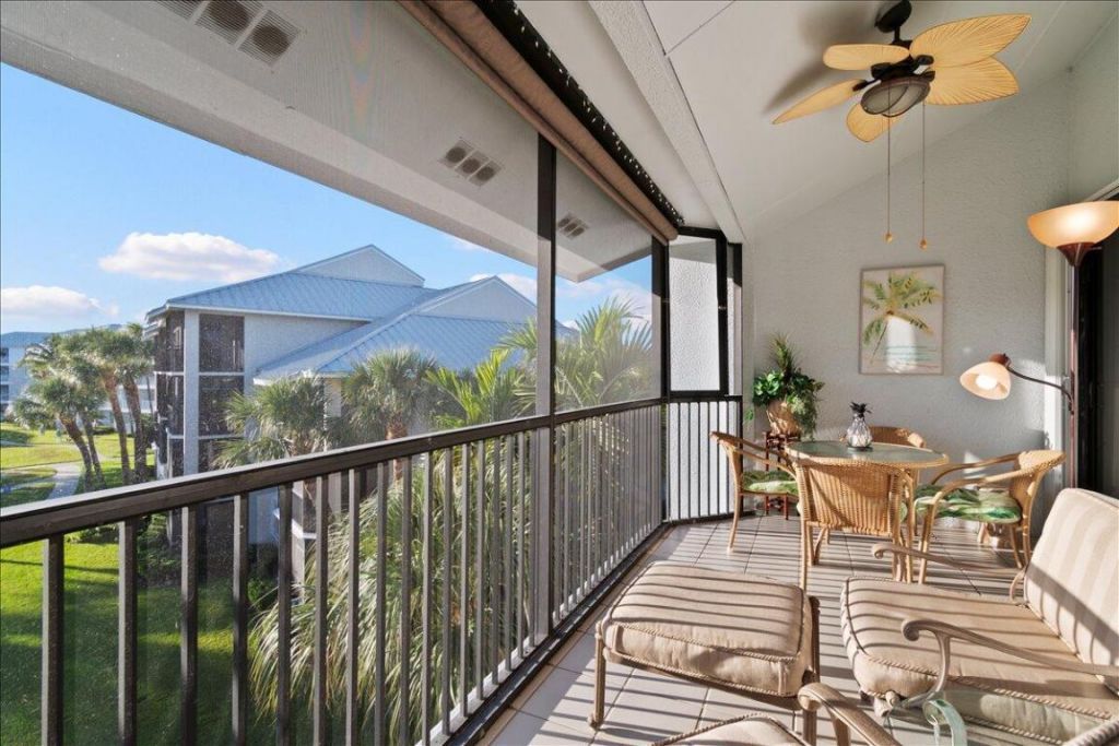 143 Bay Colony Drive N, Juno Beach, FL 33408 Photo