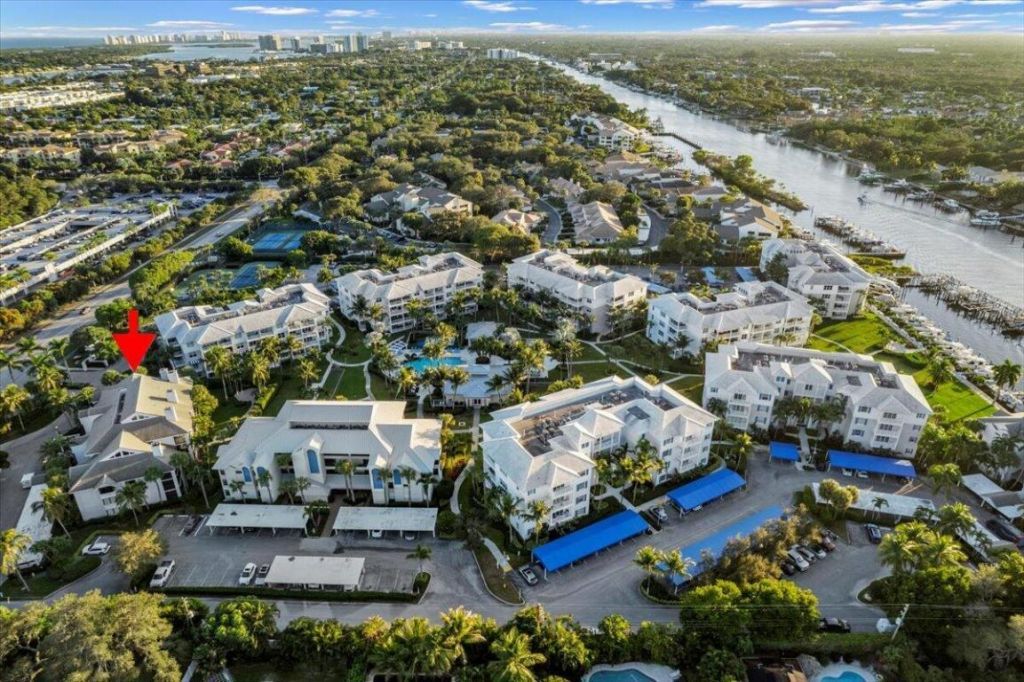 143 Bay Colony Drive N, Juno Beach, FL 33408 Photo