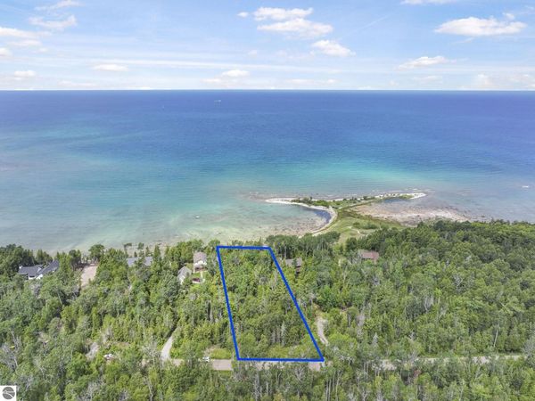 14935 Cathead Bay Drive N, Northport, MI 49670