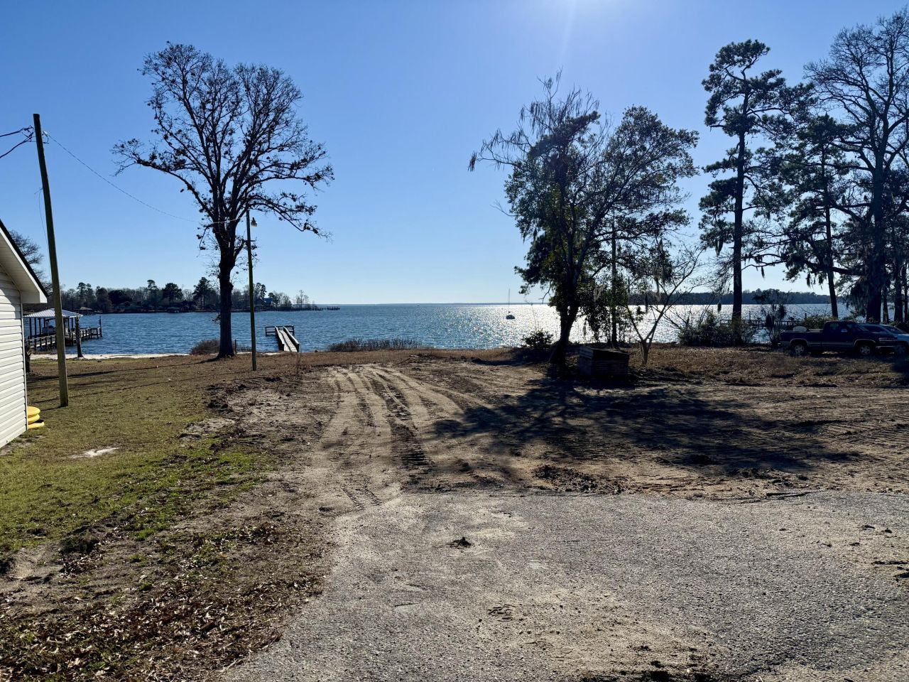 1205 Davis Street Photo 7