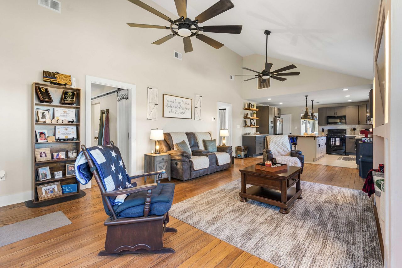 4610 Rowesville Road Photo 4