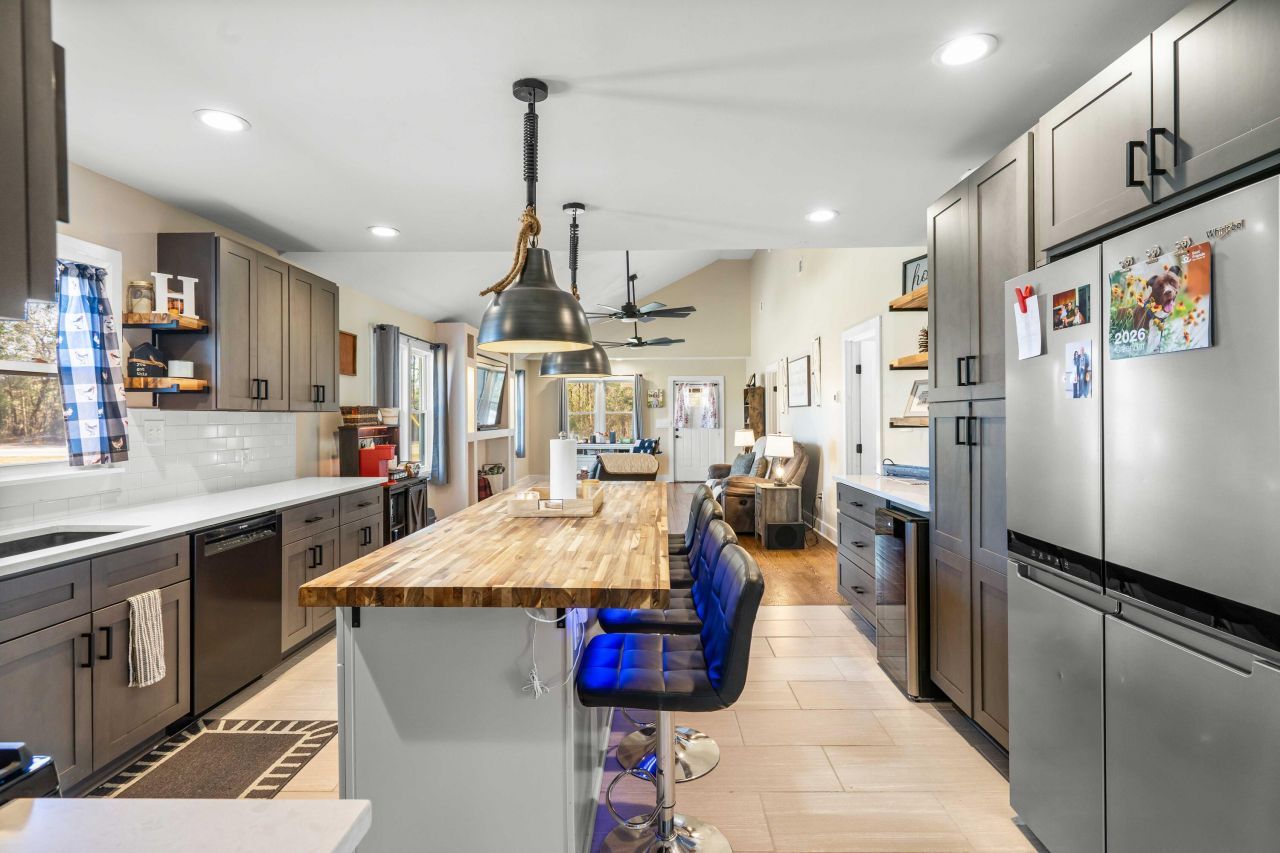 4610 Rowesville Road Photo 8