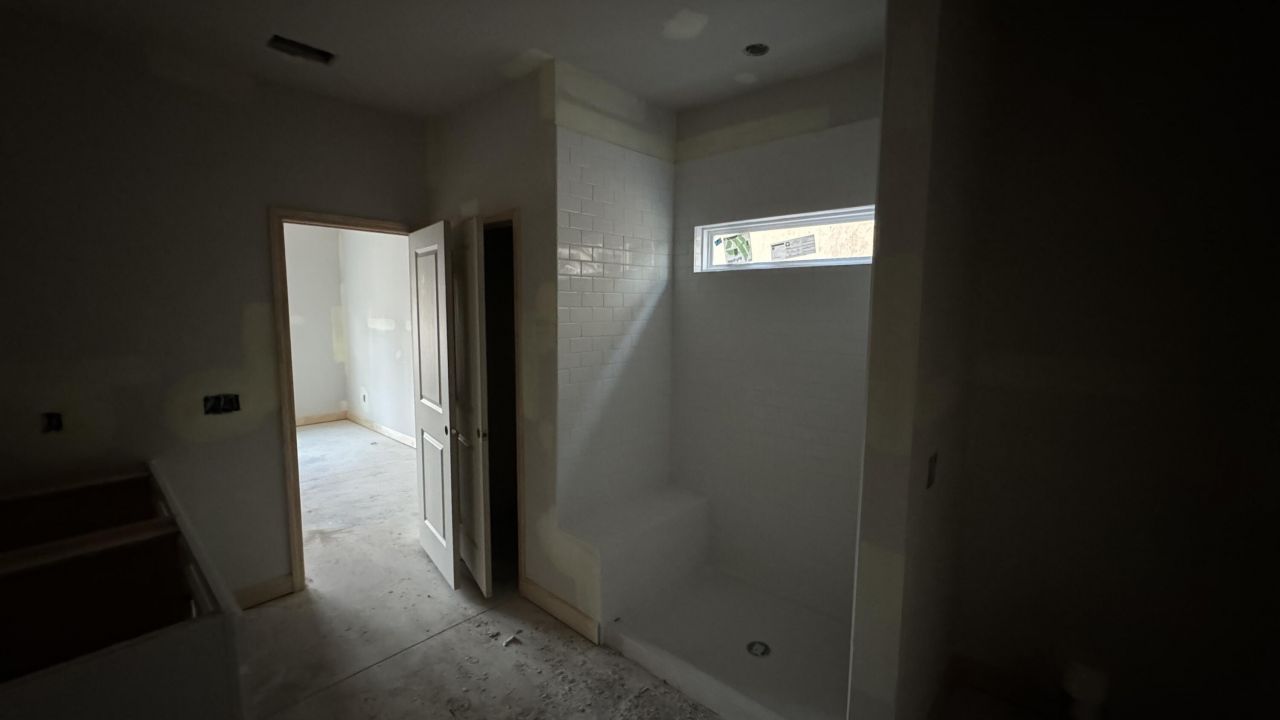 5248 Cottage Landing Drive Photo 17