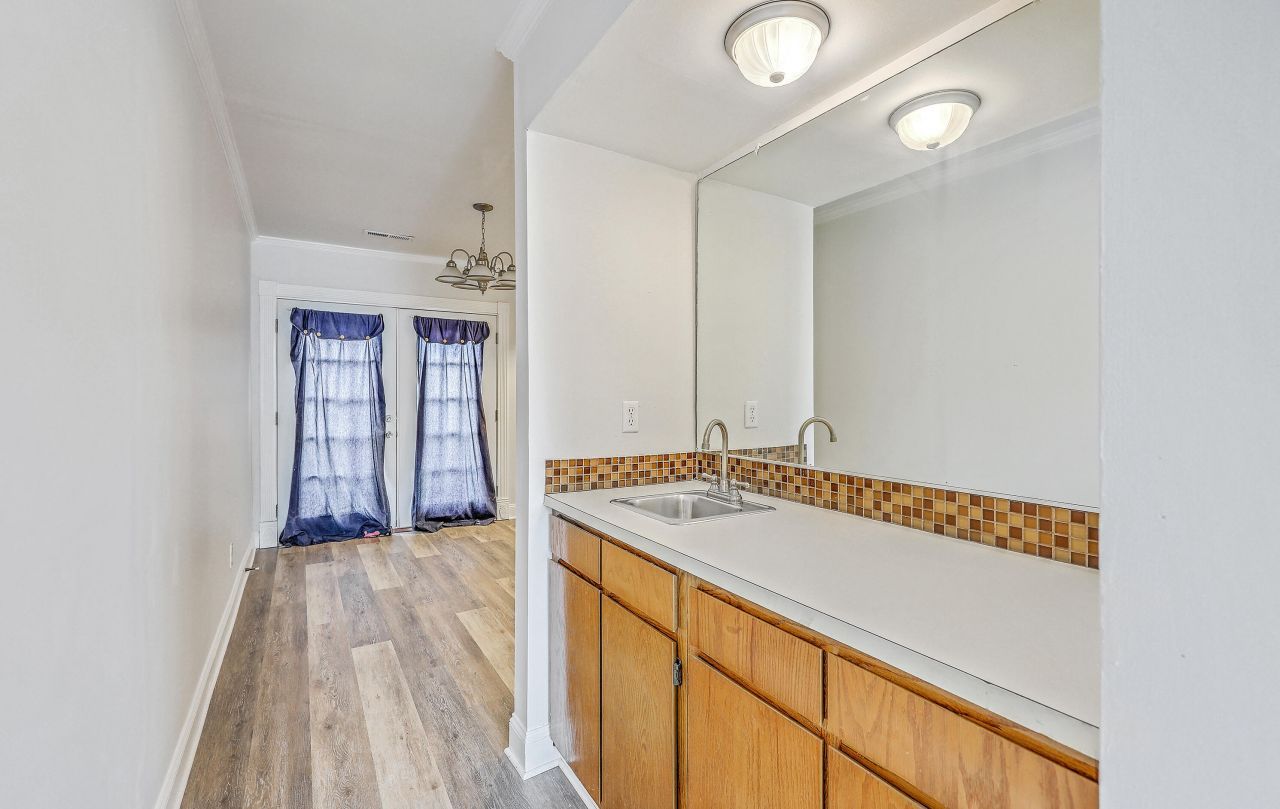 245 Pine Shadow Drive Photo 9