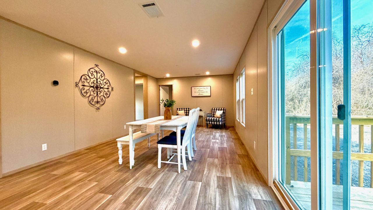 1040 Merell Avenue Photo 23