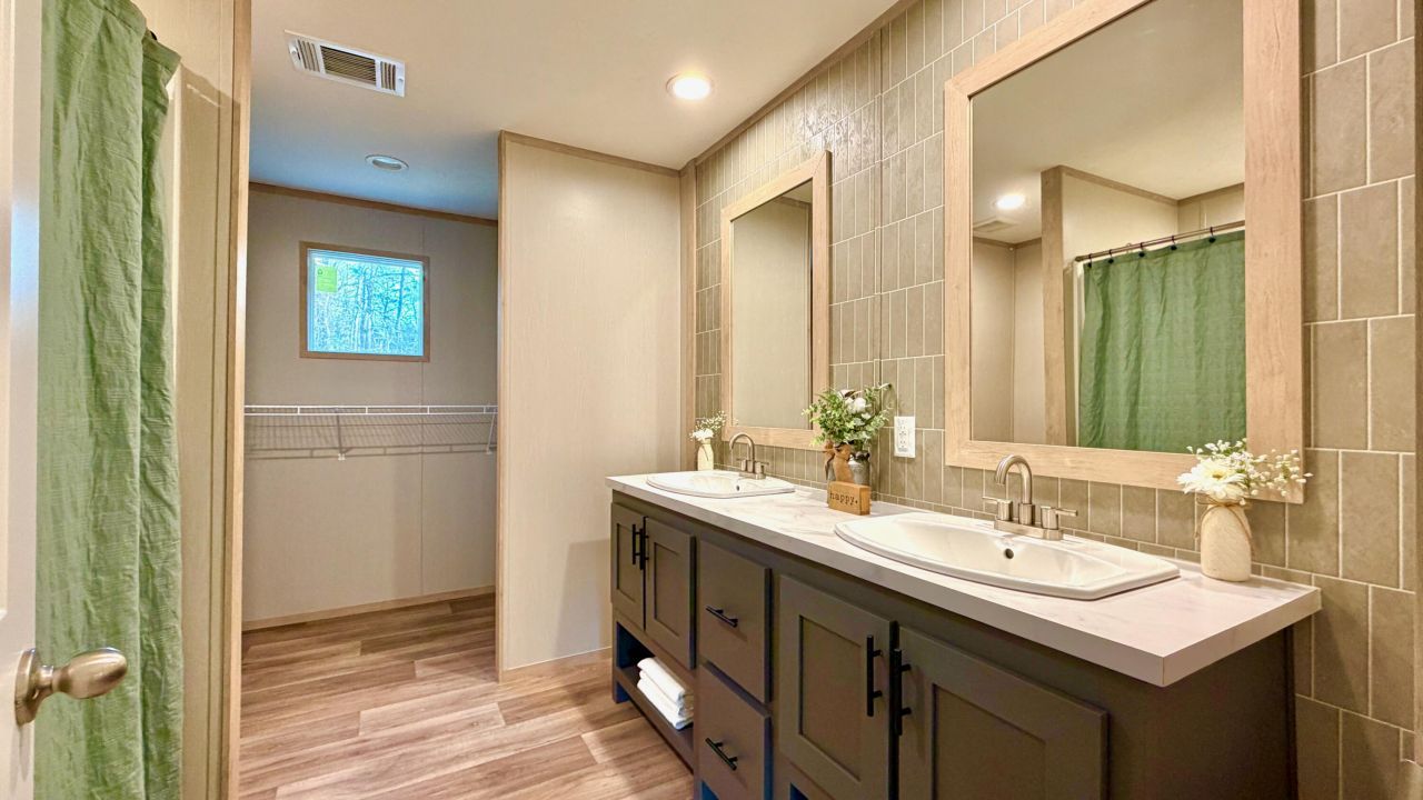 1040 Merell Avenue Photo 27