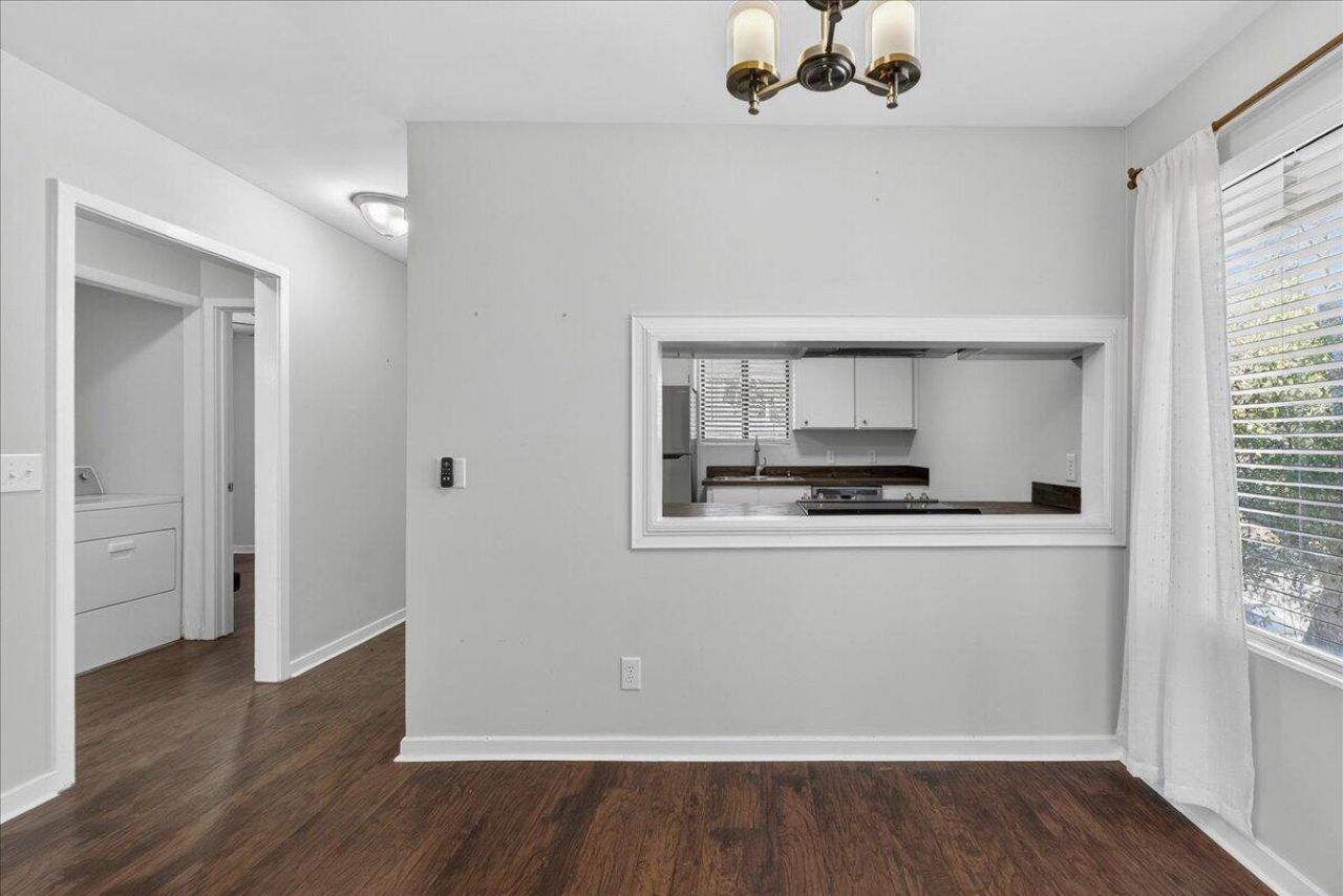 2741 Jobee Drive Photo 8