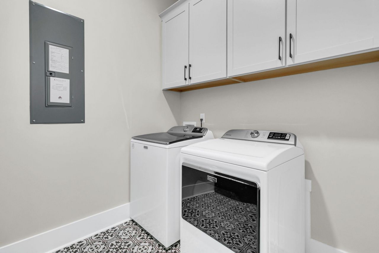 1027 Avenue Of Oaks Photo 12