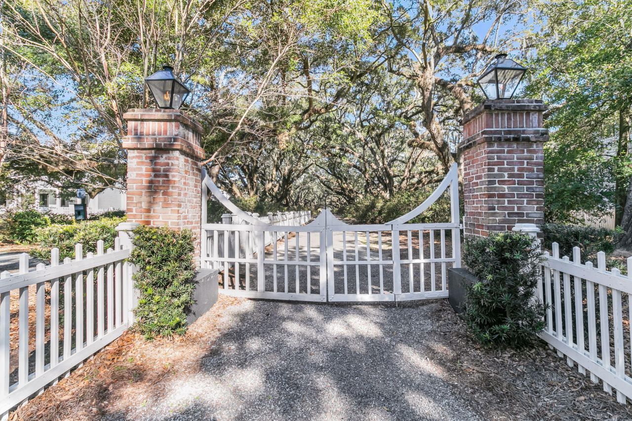 1027 Avenue Of Oaks Photo 41