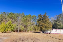 6080 Cayce Road photo 4