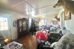 3230 Cordova Road photo 4