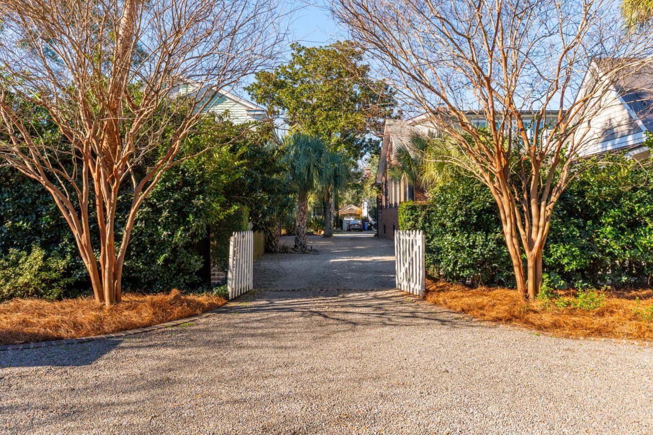 764 Rutledge Avenue Photo 4