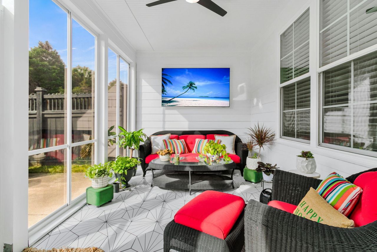 2569 Kings Gate Lane Photo 10