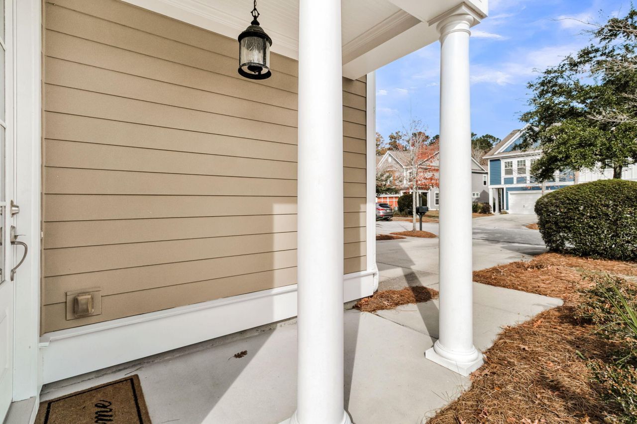 2569 Kings Gate Lane Photo 16