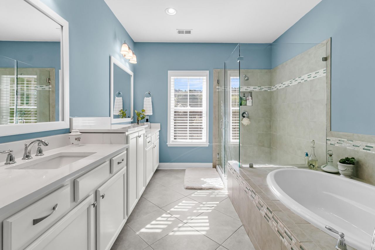 2569 Kings Gate Lane Photo 26