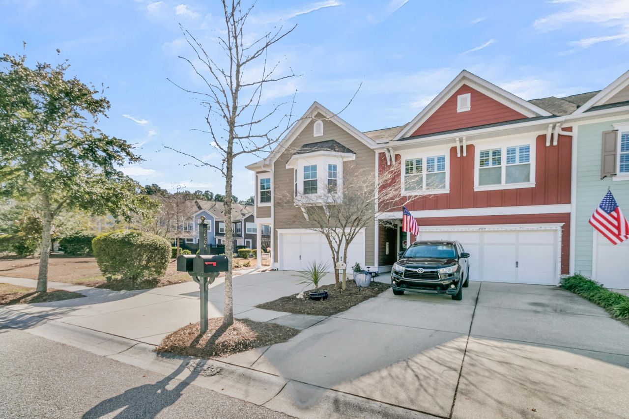 2569 Kings Gate Lane Photo 28