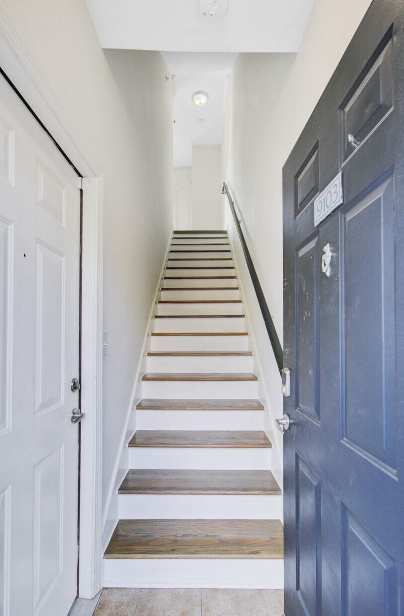 1755 Central Park Road Photo 6