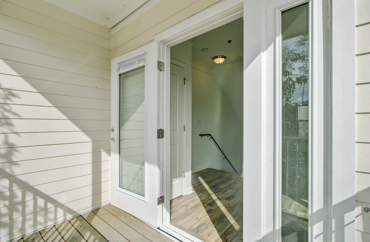 1755 Central Park Road Photo 8