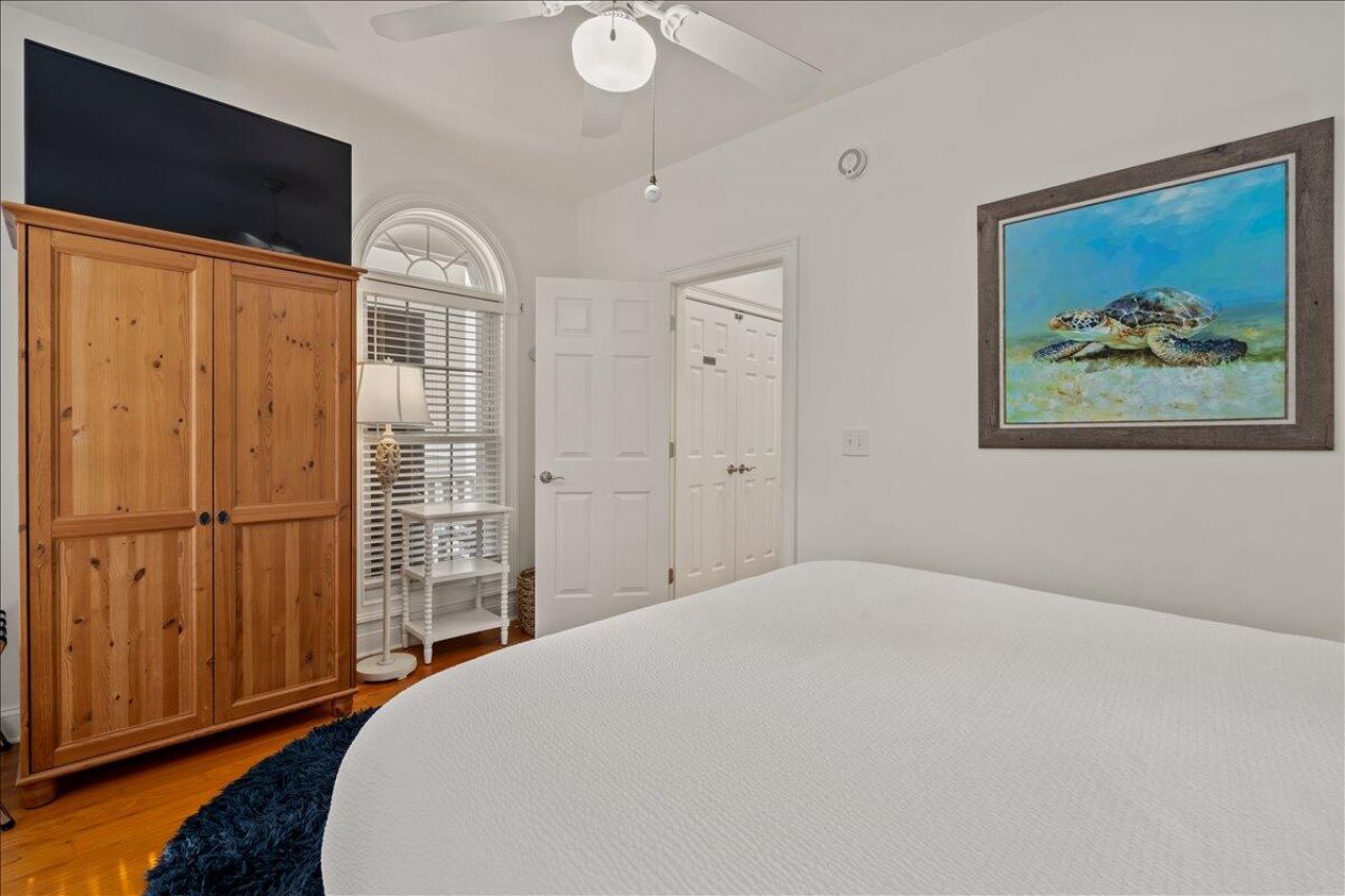 2431 Racquet Club Drive Photo 37