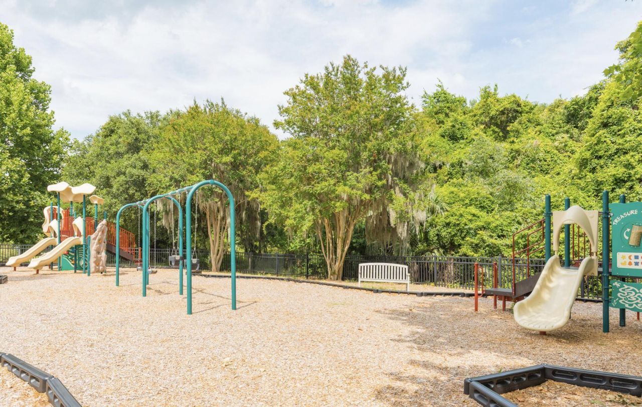 2431 Racquet Club Drive Photo 77