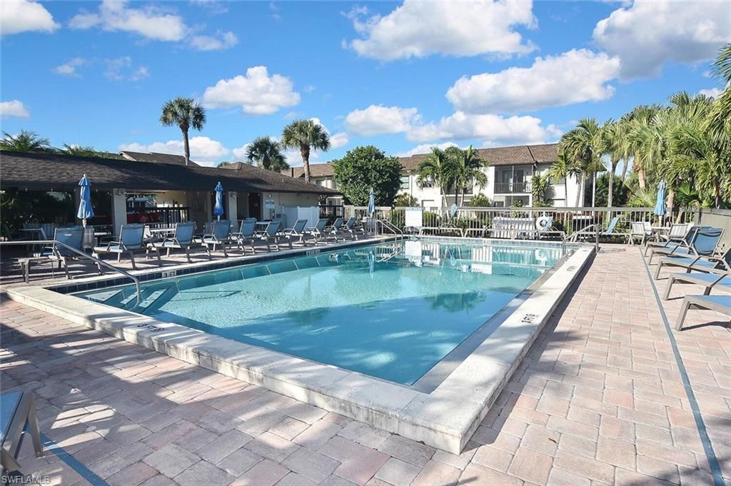 9315 Central Park Dr, Unit 202, Fort Myers, FL 33919 Photo
