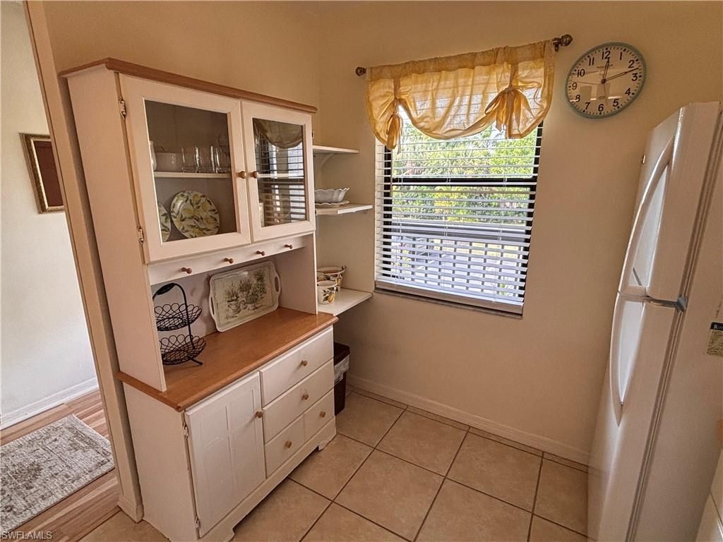9315 Central Park Dr, Unit 202, Fort Myers, FL 33919 Photo