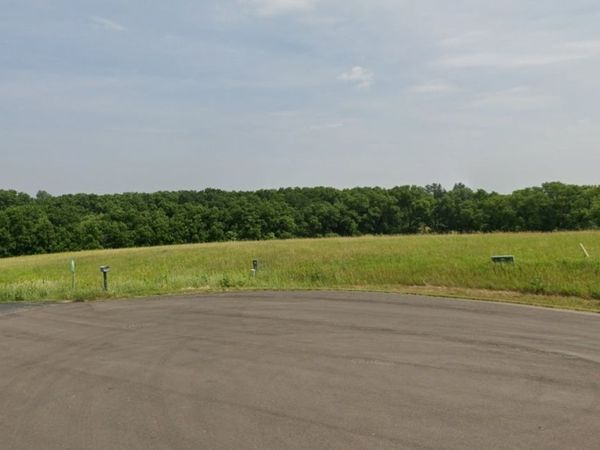 31-76 Country Club Court, Lake Carroll, IL 61046