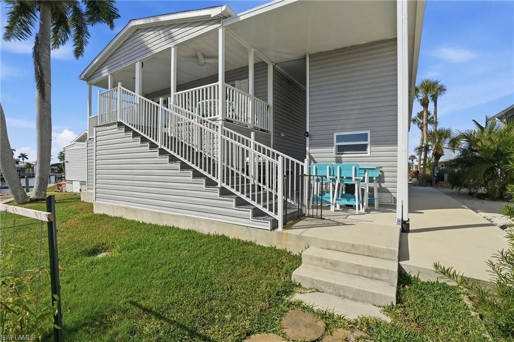 11291 Azalea Ln, Fort Myers Beach, FL 33931 Photo